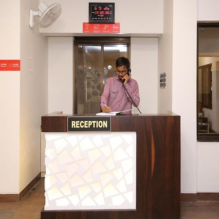 Capital O 36691 Hotel Aashirwad Inn Jabalpur Bagian luar foto